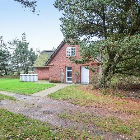 Lejrbjergvej Romo X Holiday home *